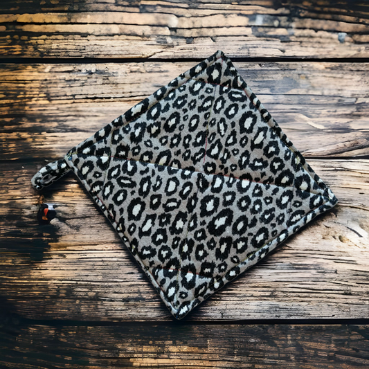 Blue Cheetah Pot Holder